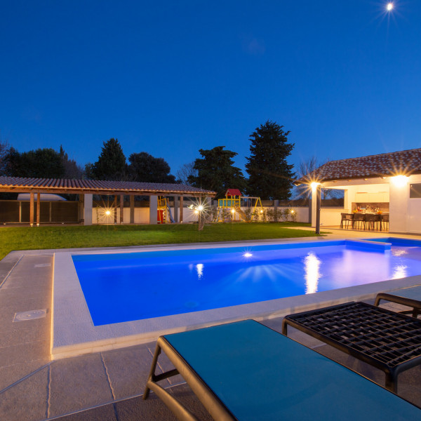 Villa Alba Pula, Villa Alba Pula &Scaron;i&scaron;an