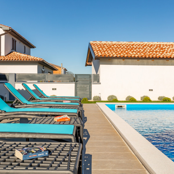Villa Alba Bianca, Villa Alba Pula &Scaron;i&scaron;an